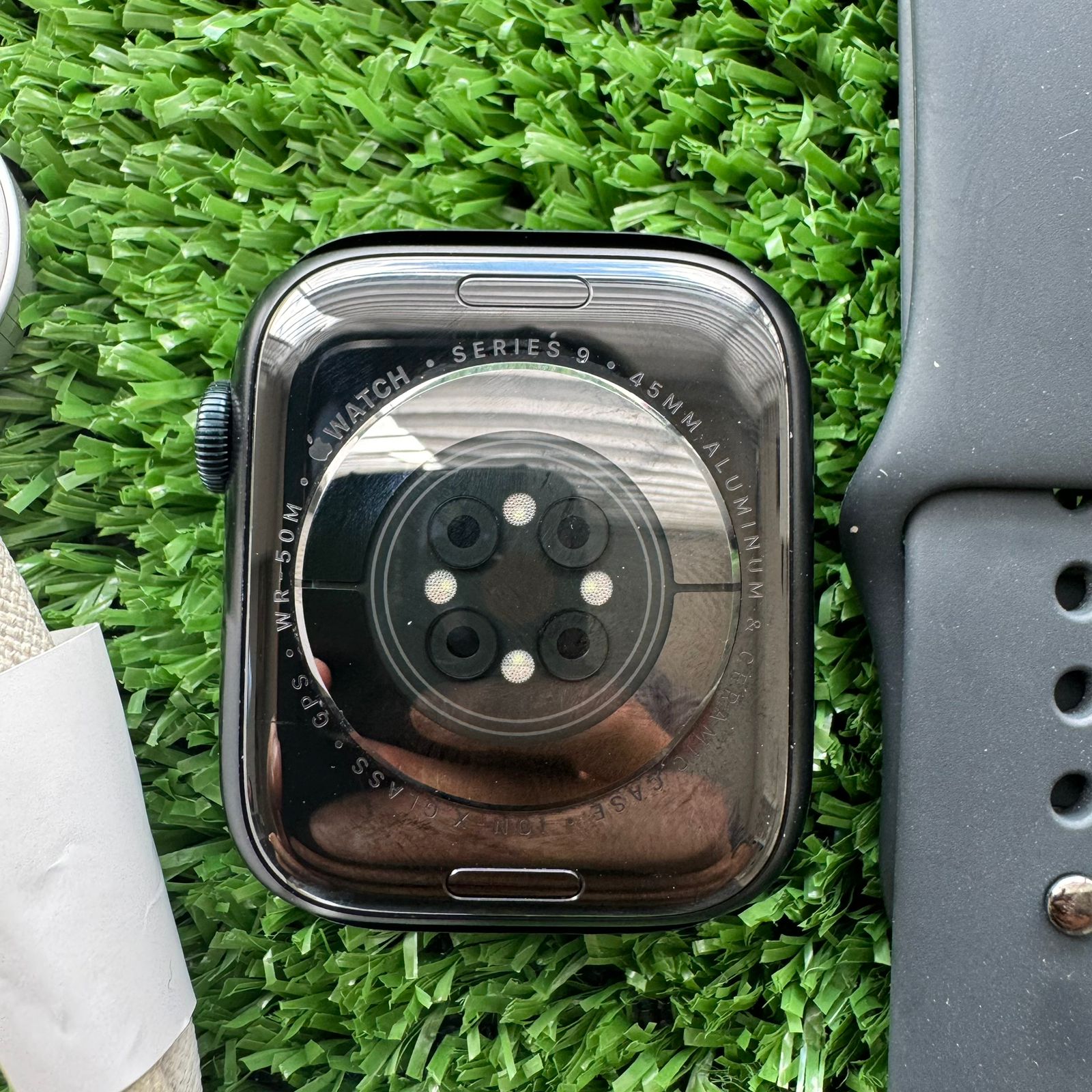 Apple watch Series 9 45mm Midnight Open Box - Image 2