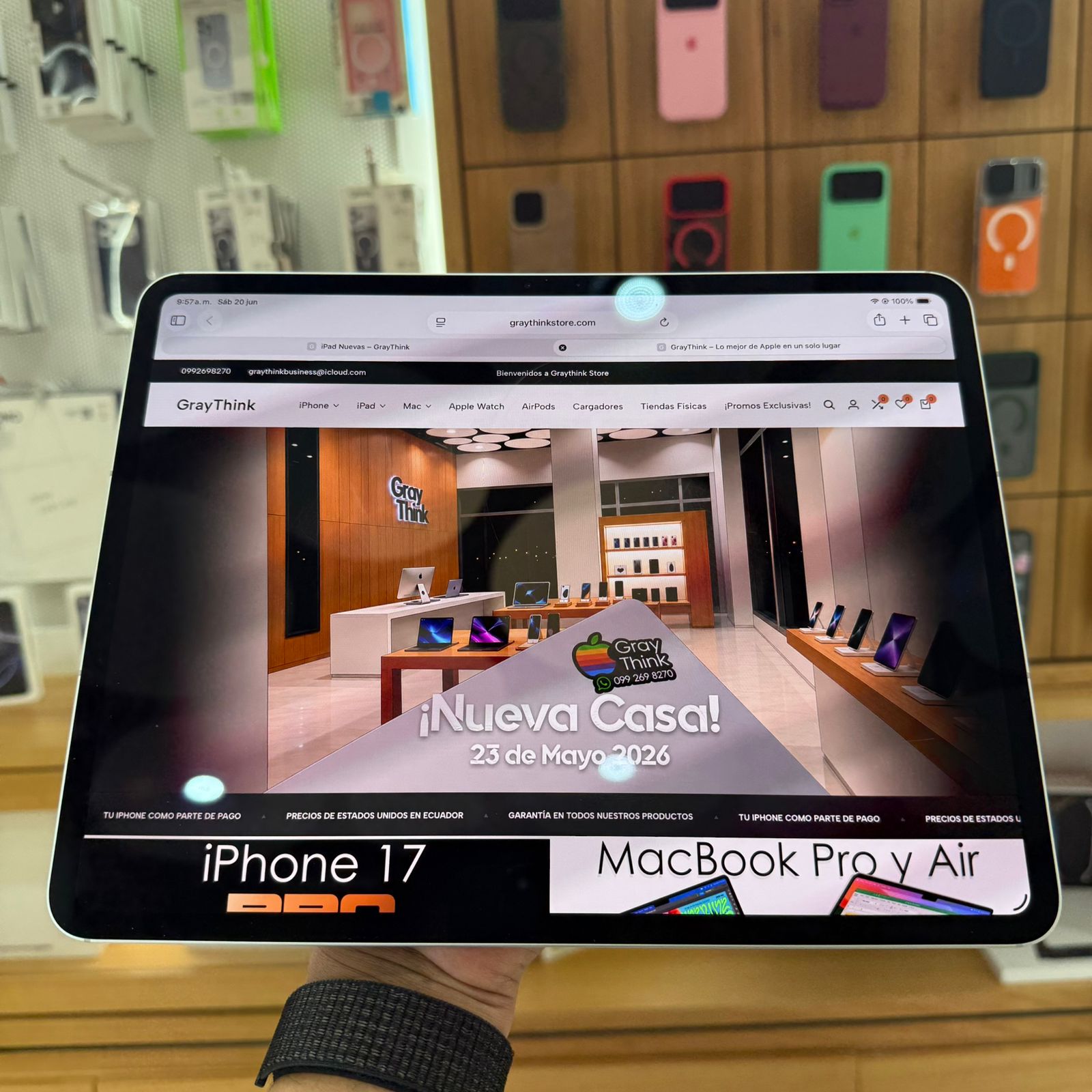 iPad Pro M5 13" 256GB Silver LTE Open Box - Image 4